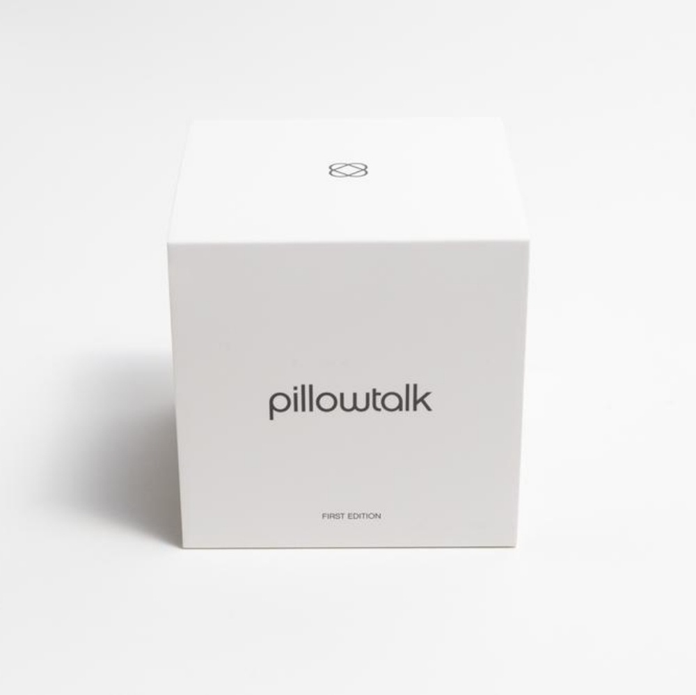 Pillowtalk long-distance intimacy wristbands